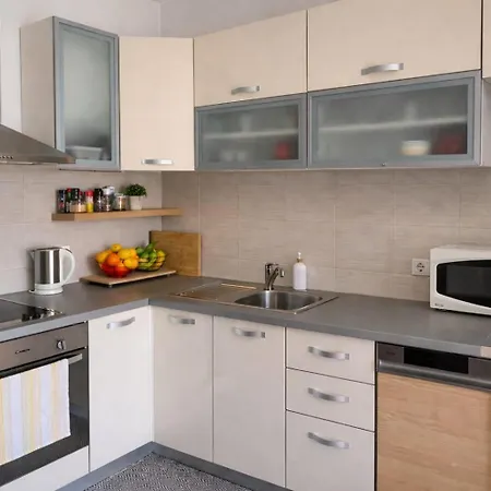 Apartment Ljubelle *